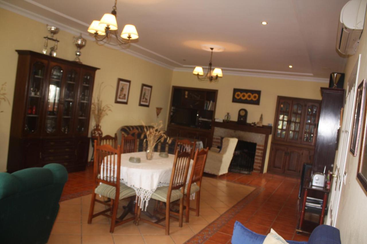 El Sitio De Su Recreo Villa เฮเรส เด ลอส คาบาลเญรอส ภายนอก รูปภาพ